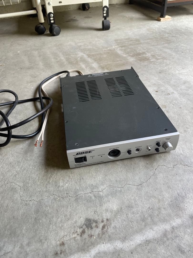 アンプ BOSE IZA 250-LZ IntegratedZone Amplifier