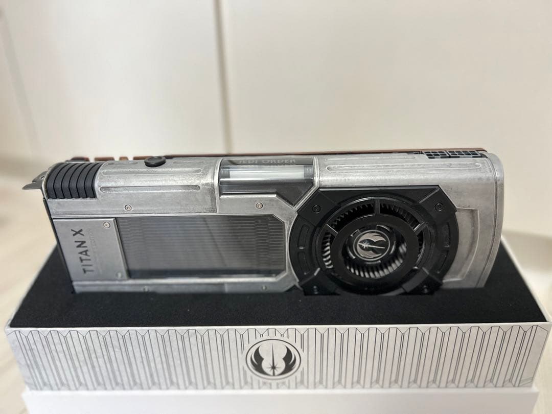 【入手困難】NVIDIA TITAN Xp スターウォーズ JEDI ORDER