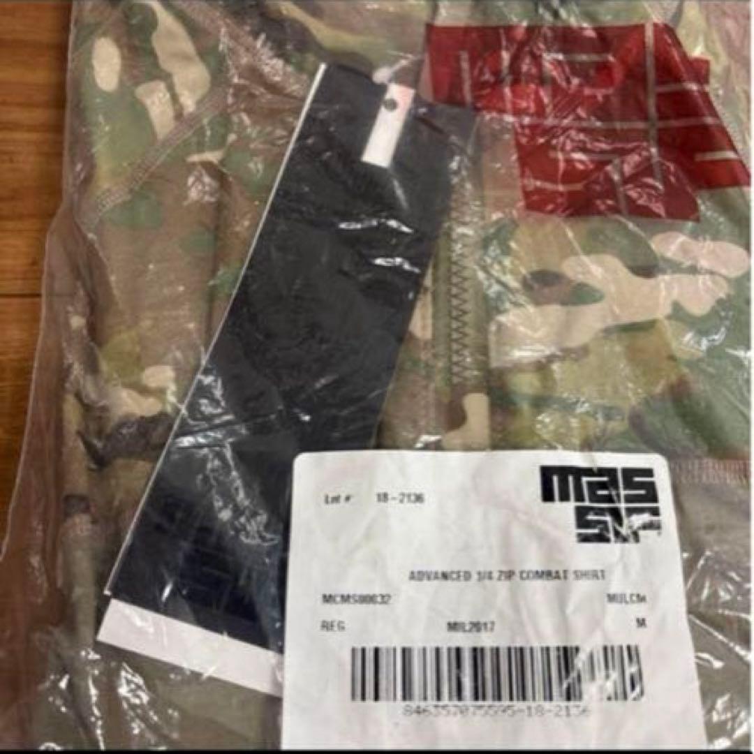 新品　未使用品　MASSIF FR COMBAT SHIRT MEDIUM