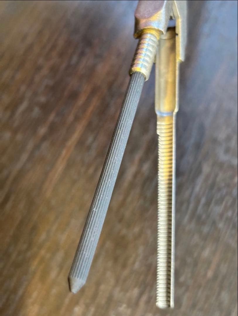 未使用品　HAKKO HI-MIC 5角　4ミリ丸アイロン　/レンツアイロン