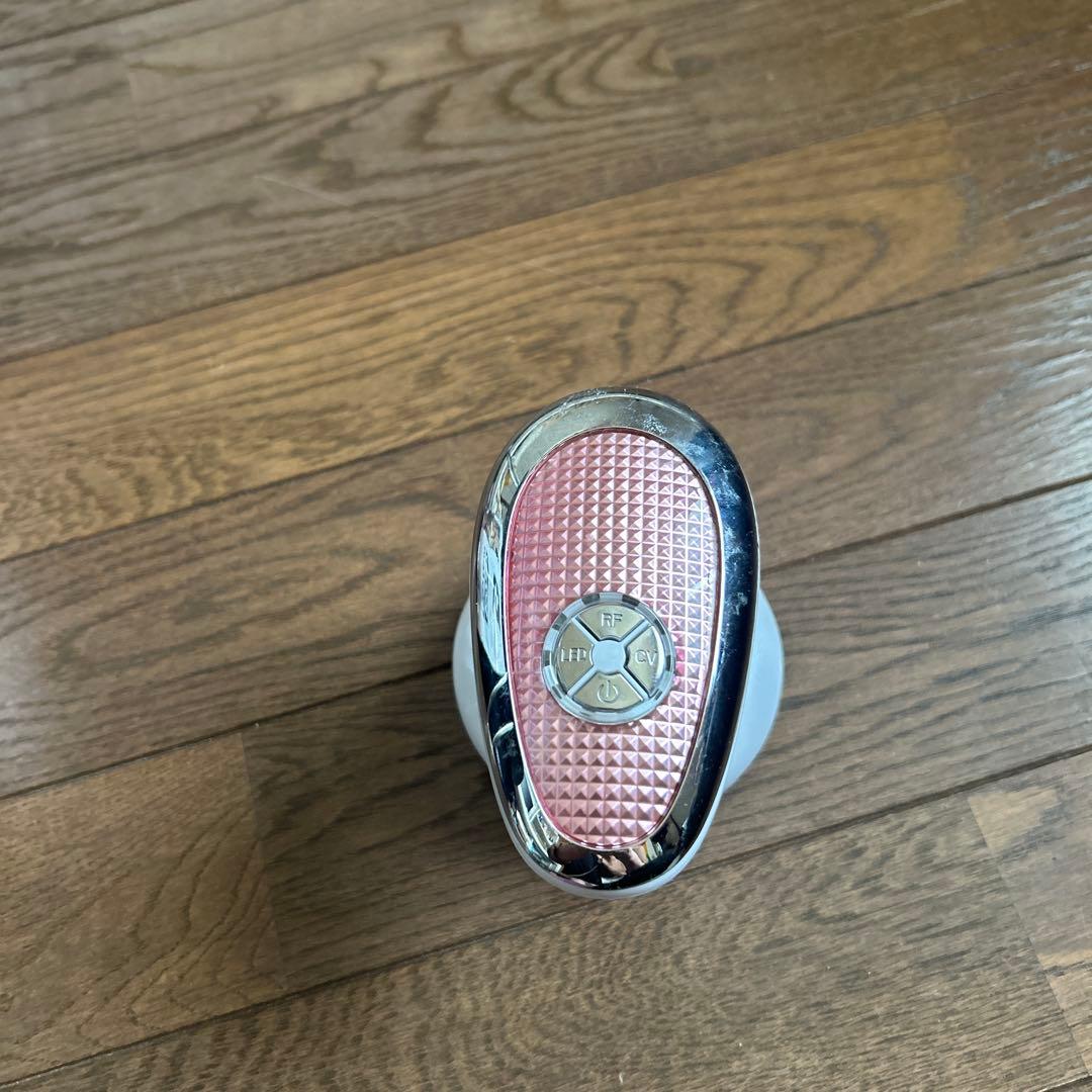 ピンク ハンドヘルド マッサージ器