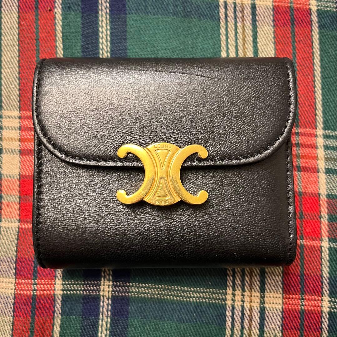 セリーヌ スモール フラップウォレット トリオンフ ブラック