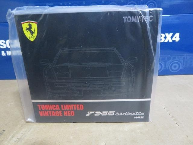 トミカリミテッドヴィンテージ NEO フェラーリ F355 ベルリネッタ グレー