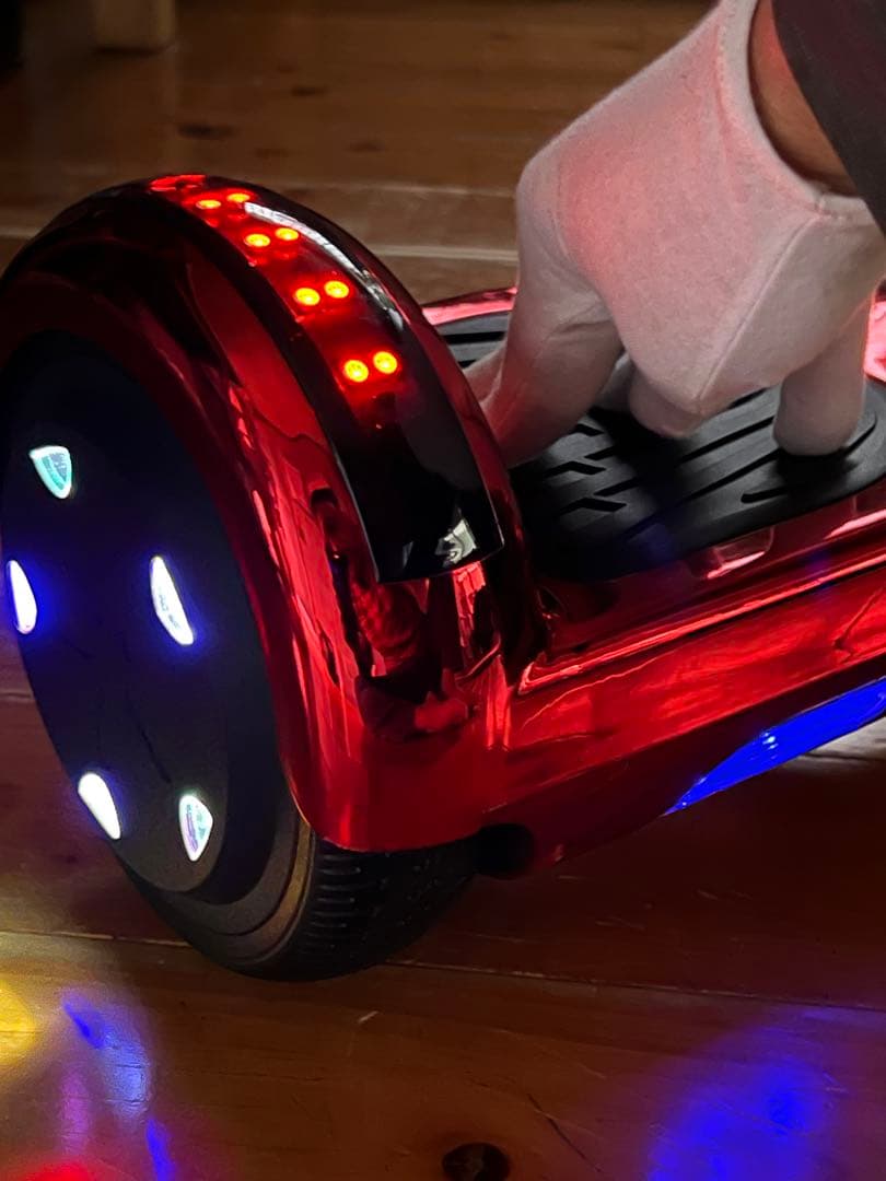 バランススクーター　ミニセグウェイ　電動スクーター　Bluetooth LED