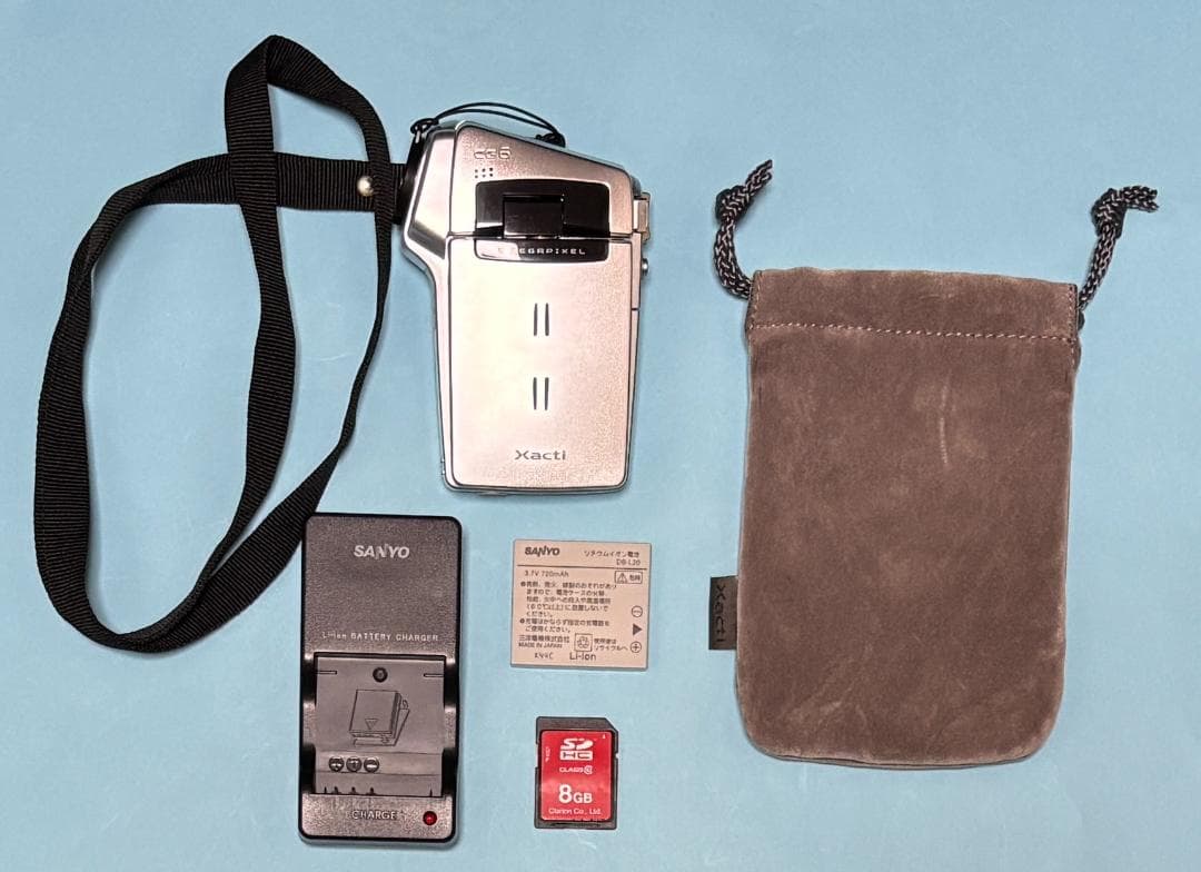 デジタルムービーカメラ SANYO DMX-CG6型