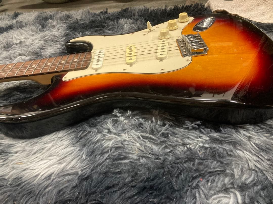 (K)Mavis メイビス　エレキギター SERIAL NO.320081