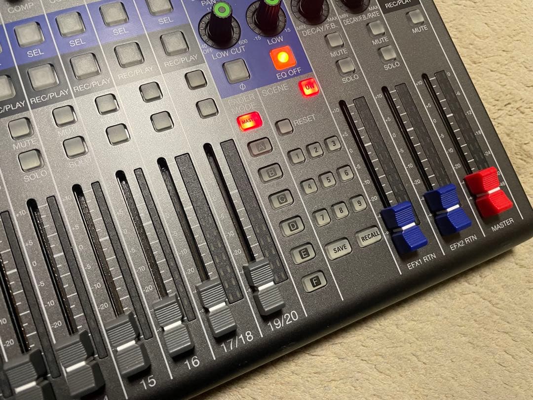 【動作確認済】ZOOM LiveTrak L-20 ＋ BTA1 ＋ FS01