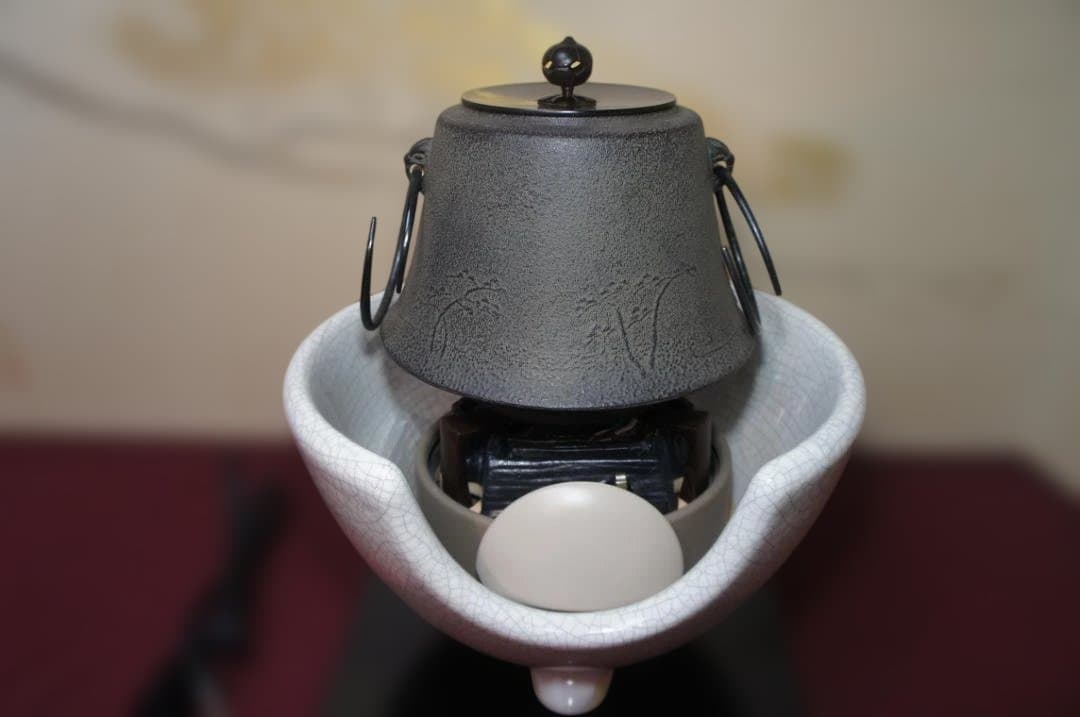 ☆ 野々田 しろ薩摩風炉(紅鉢型)電熱器 在銘富士釜 釜鐶他フルセット送料込み