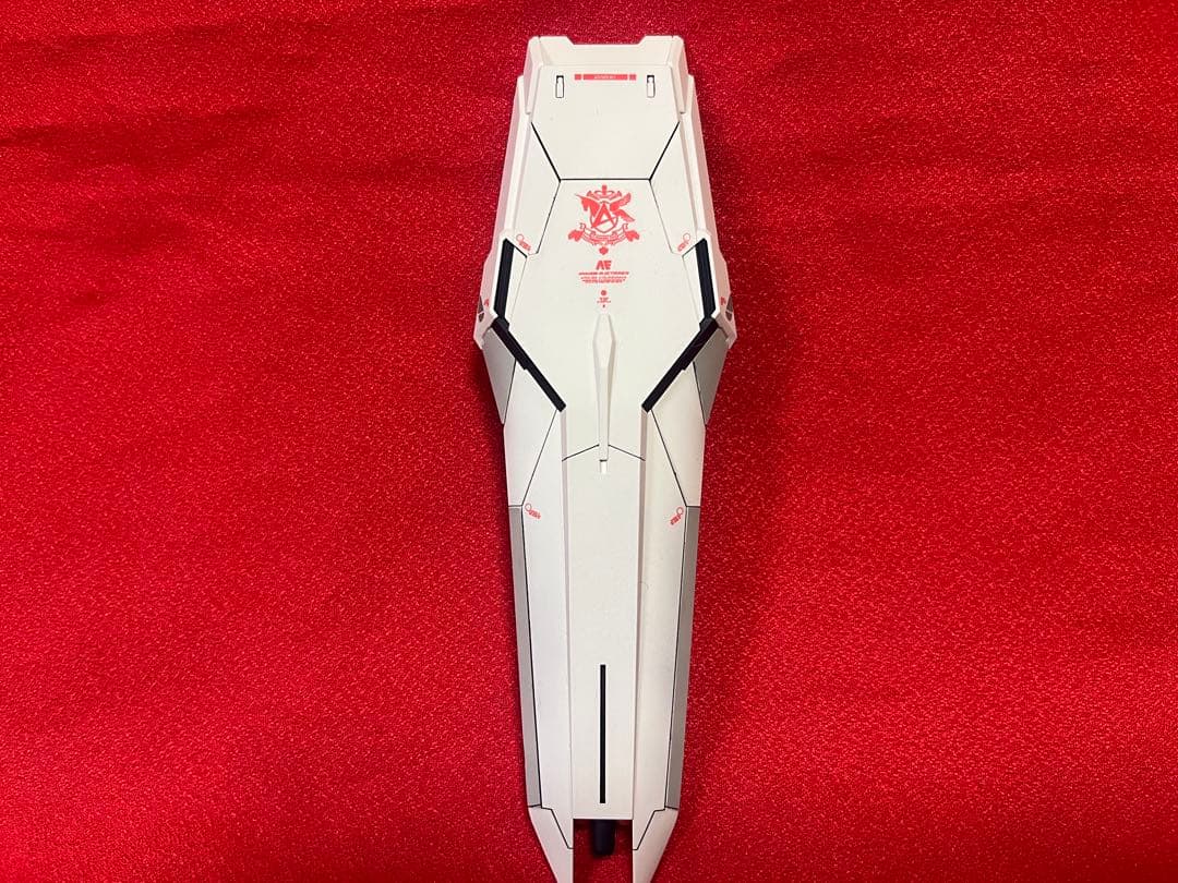 MG1/100 RX-93 νガンダムver.Ka塗装完成品