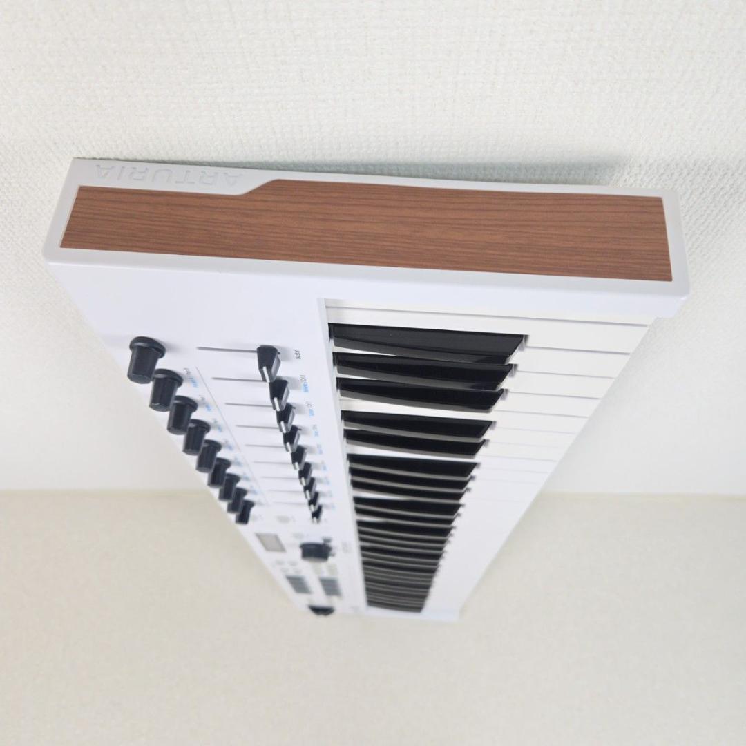 Arturia KeyLab Essential 61 MIDIキーボード