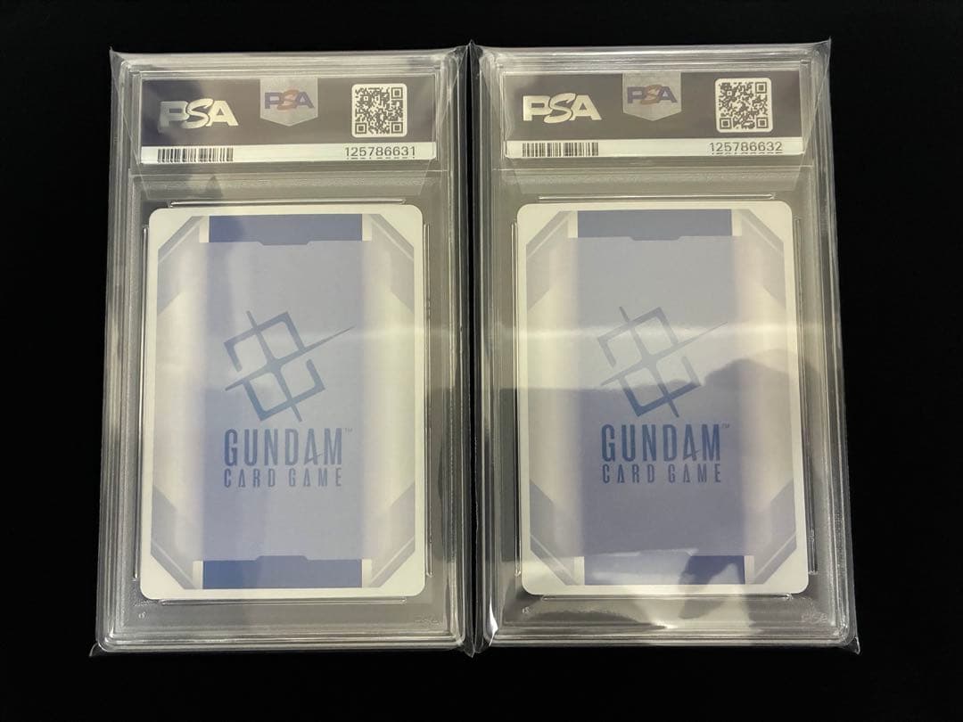 ガンダムカードゲーム　ザクⅡ シャア・アズナブル　　β　PSA10 連番