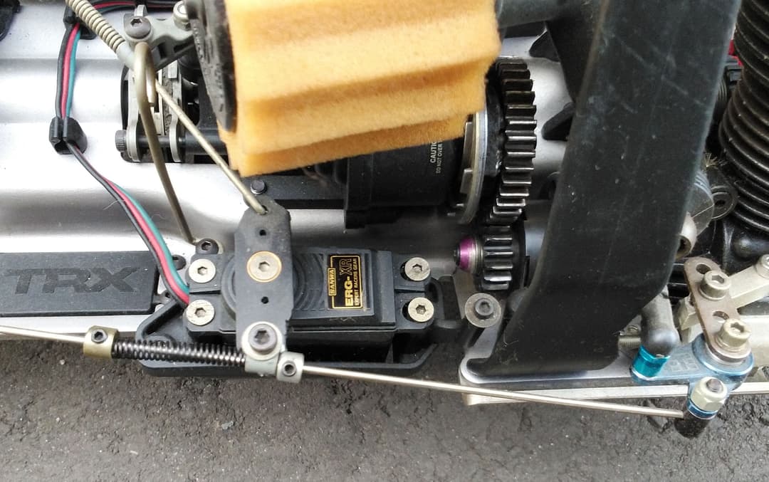 TRAXXAS REVO 3.3 トラクサスレボ　改造多数　希少　お買い得