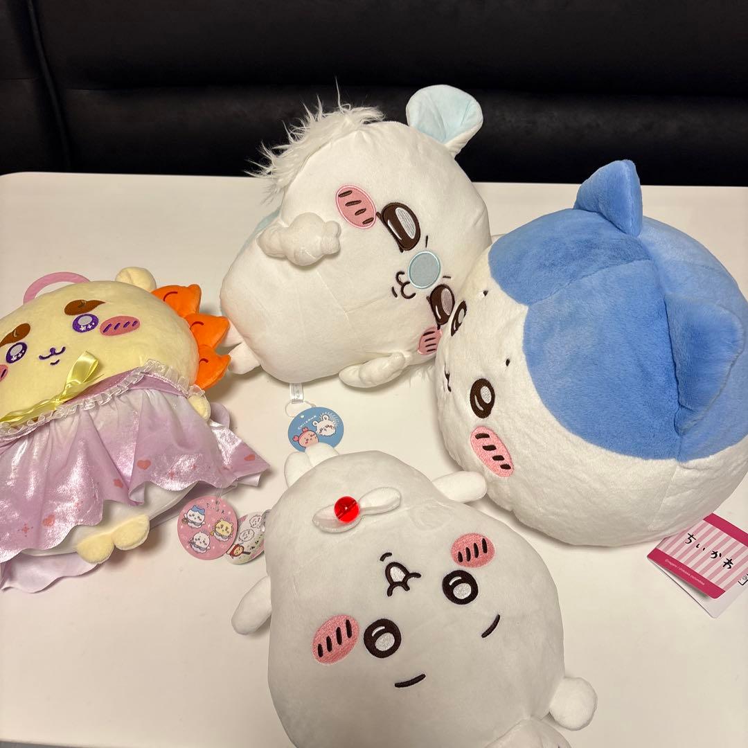 タグ付き　ちいかわ　ぬいぐるみ　まとめ売り　大量　140サイズ2箱分！　グッズ