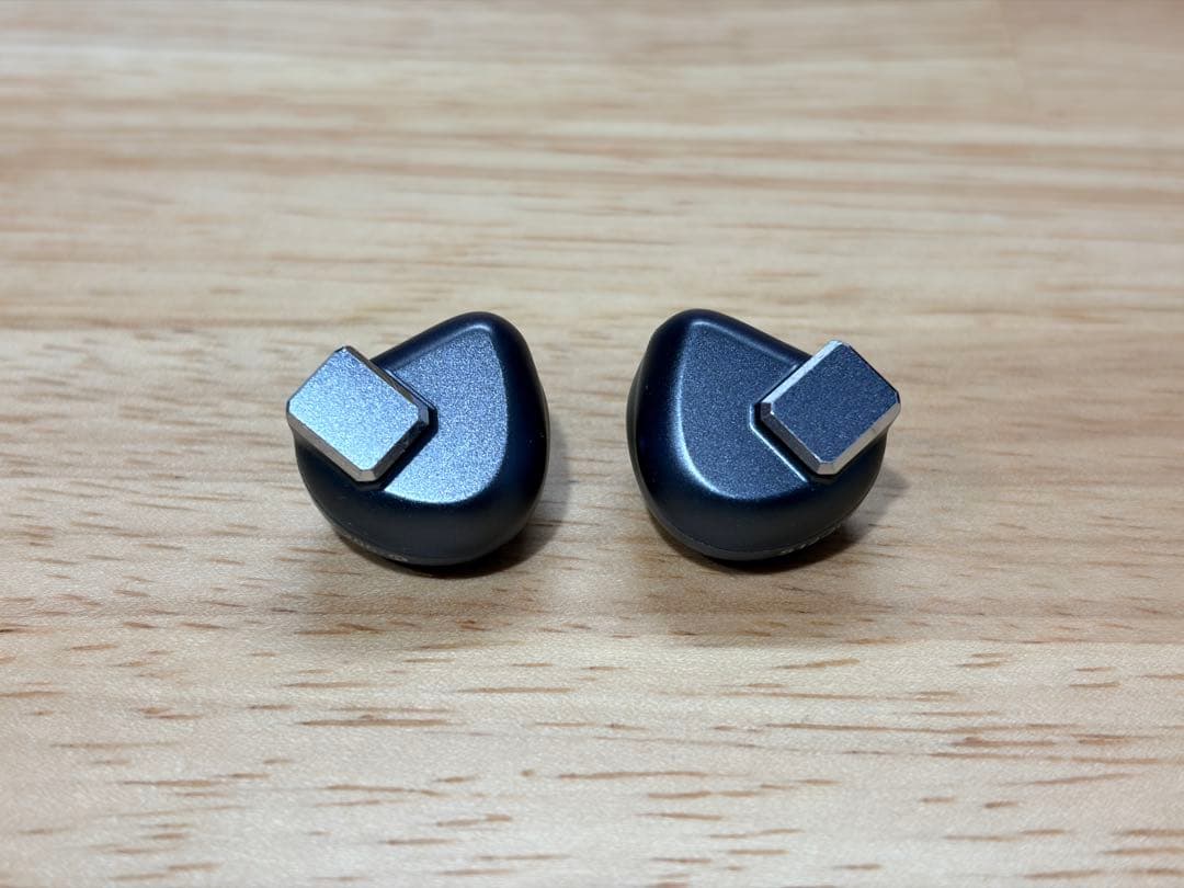 イヤホン Letshuoer S12