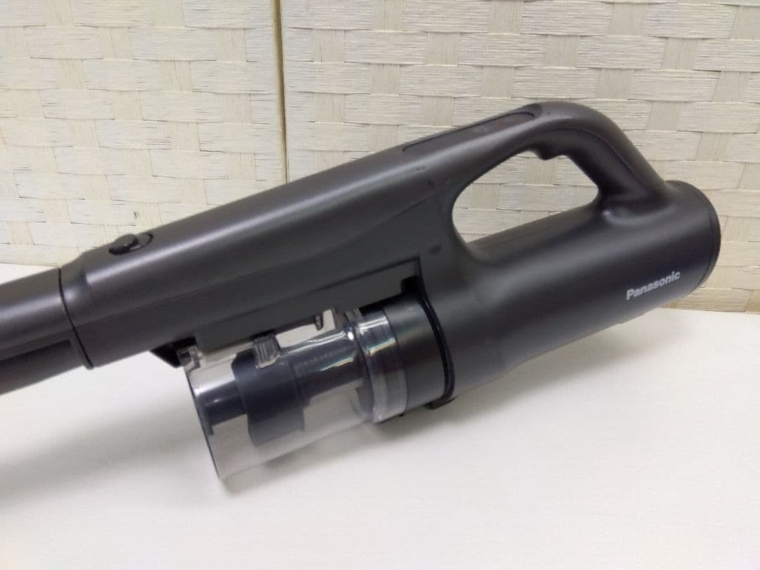 パナソニック サイクロン充電式掃除機 MC-SB32J クリーナー 22年製