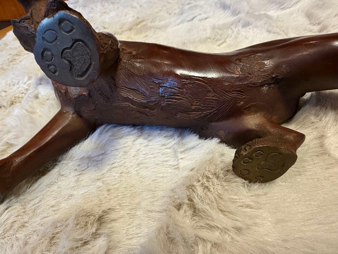 木製虎彫刻 ダークブラウン