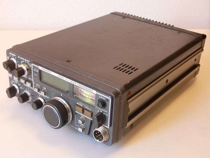 50MHz帯オールモード機 TR-9300