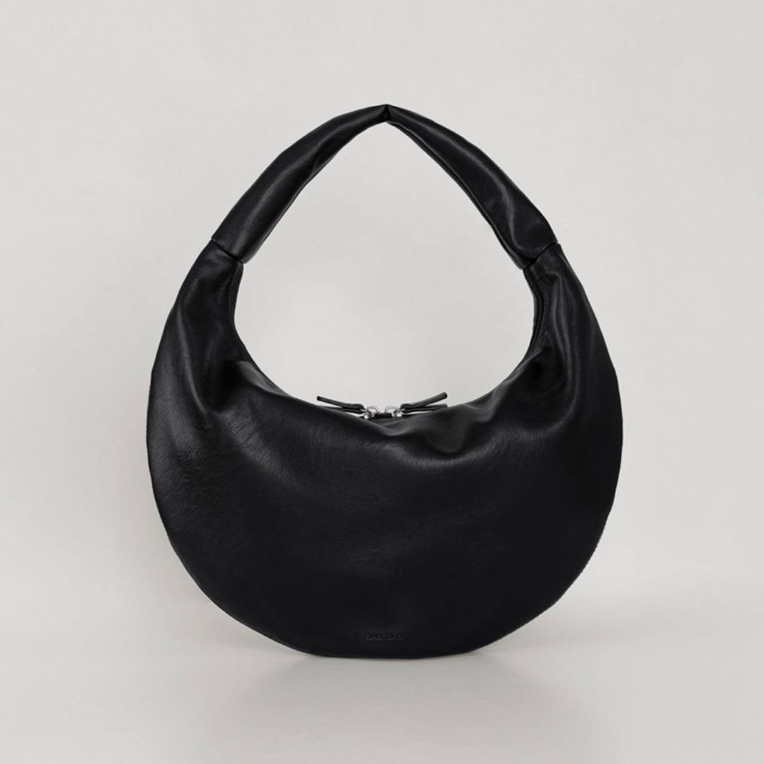 バッグ OHOTORO Waning Moon Leather Bag