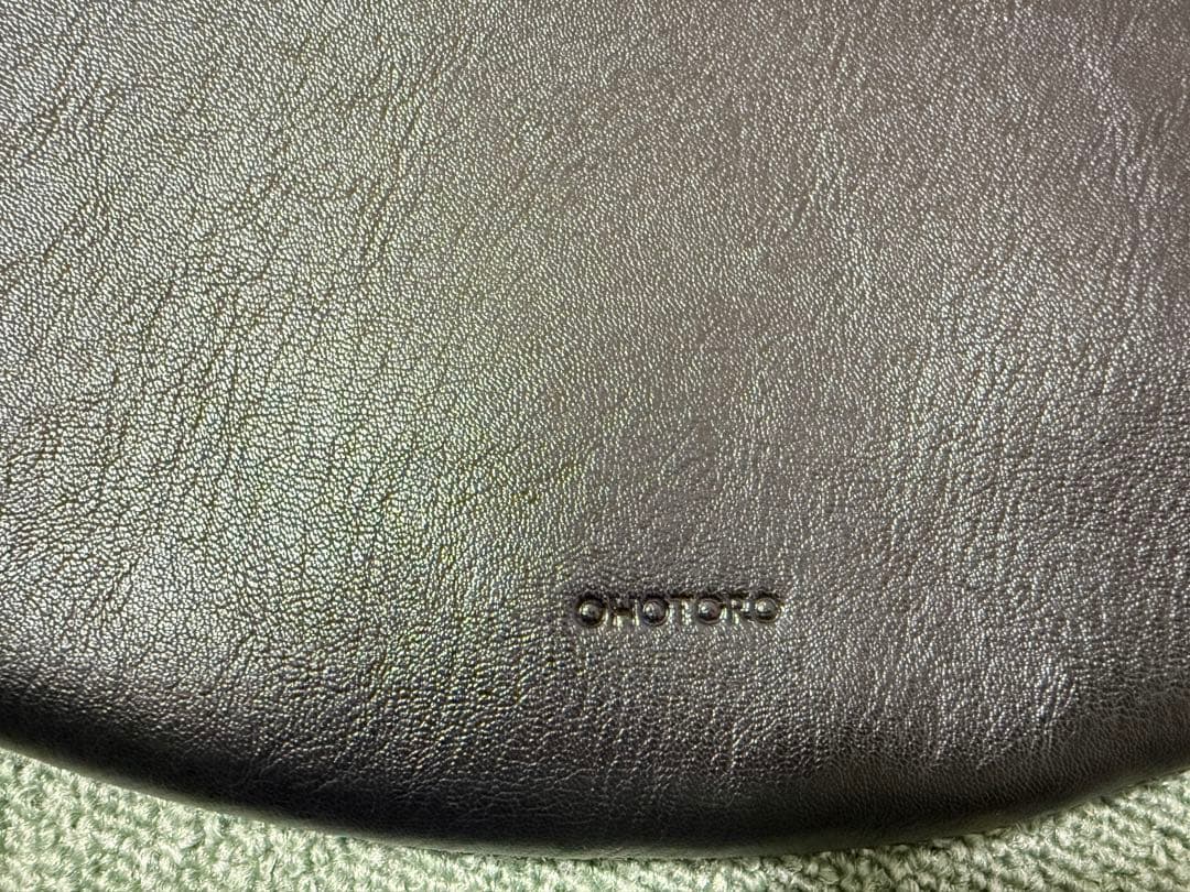 バッグ OHOTORO Waning Moon Leather Bag