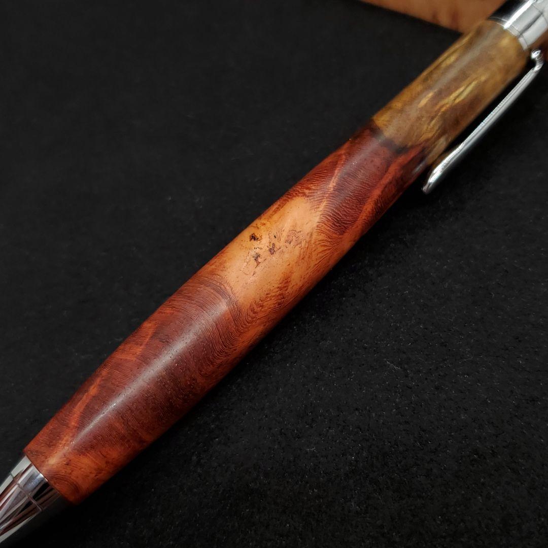⑱Bハンドメイド木軸シャーペン花梨瘤紅白赤濃いめ