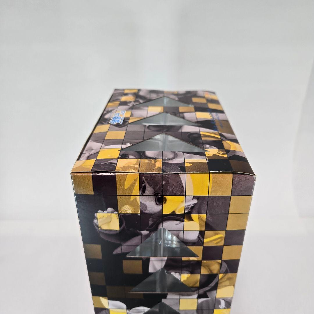 【未開封】グッドスマイルカンパニー ボーカロイド 鏡音リン 1/8スケール