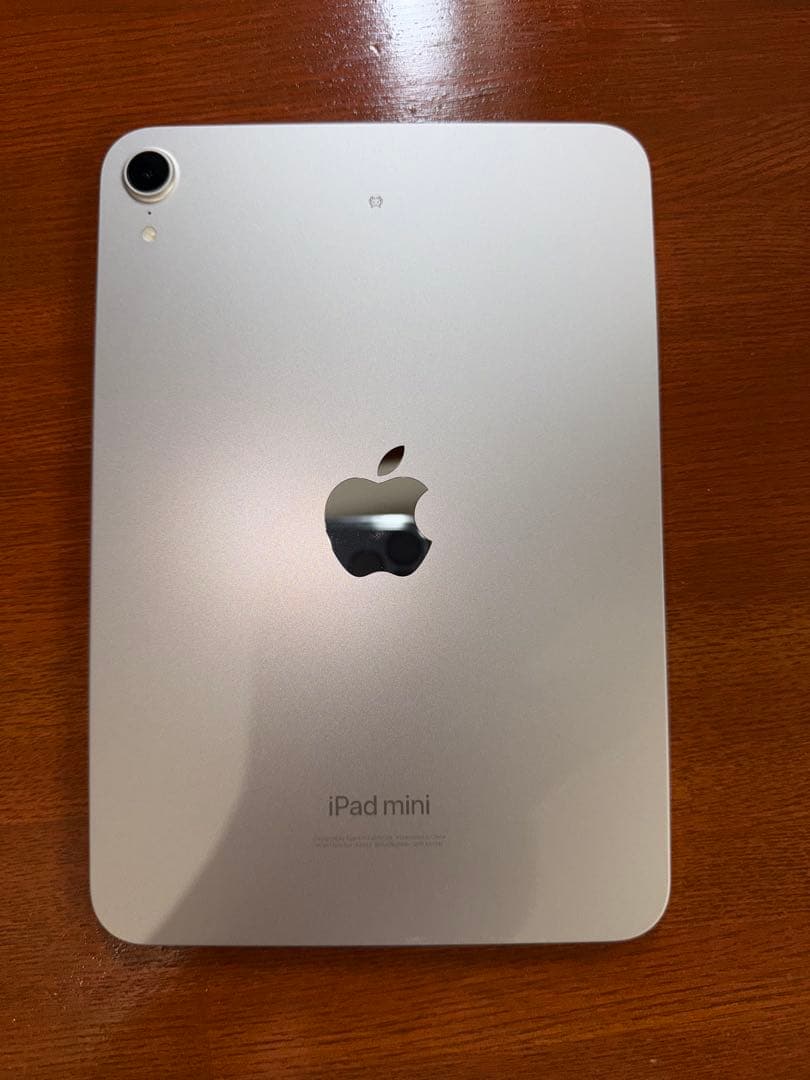 iPad mini (第7世代) Wi-Fi 128GB + ケース