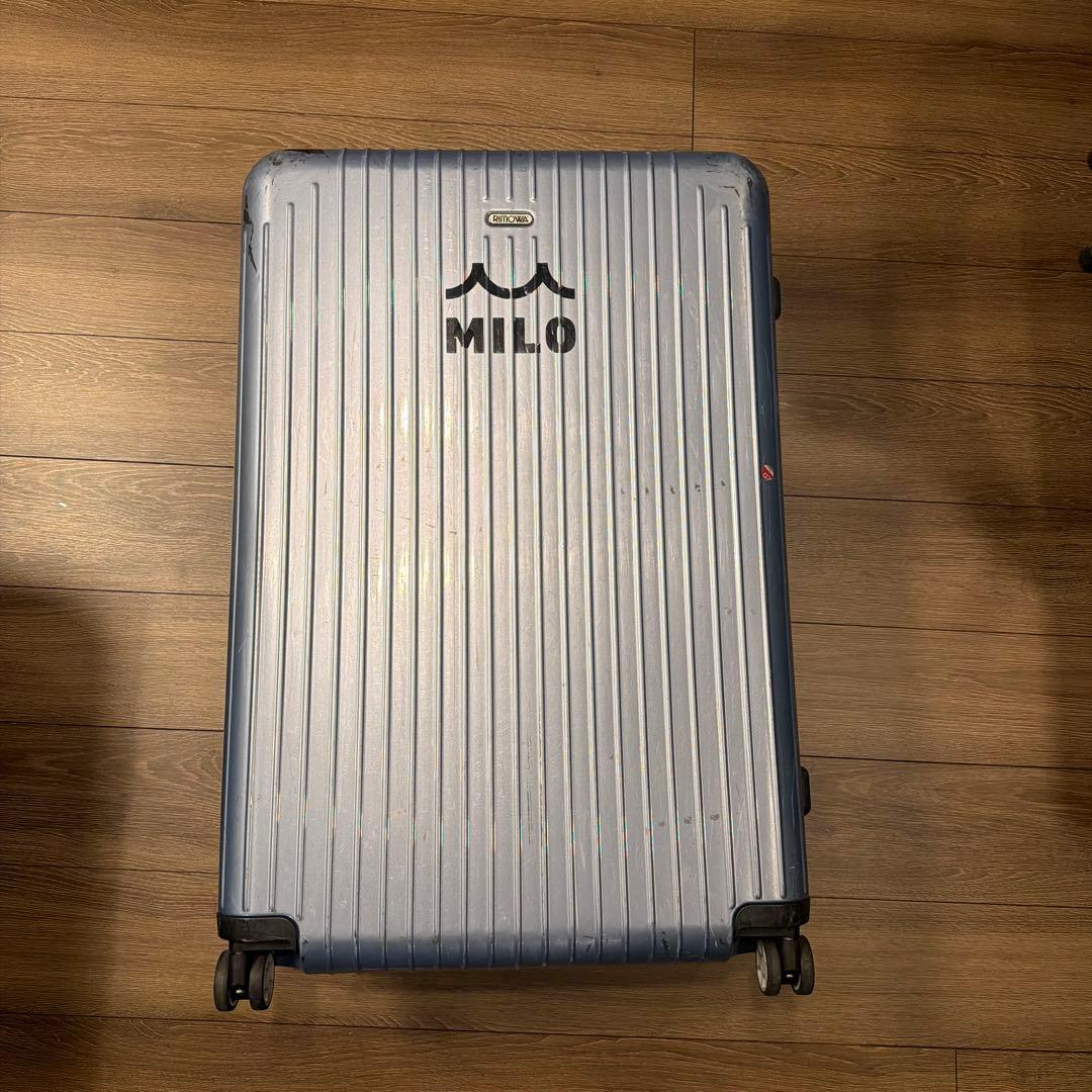 リモワ！RIMOWA！限定色 スーツケース！SALSA AIR