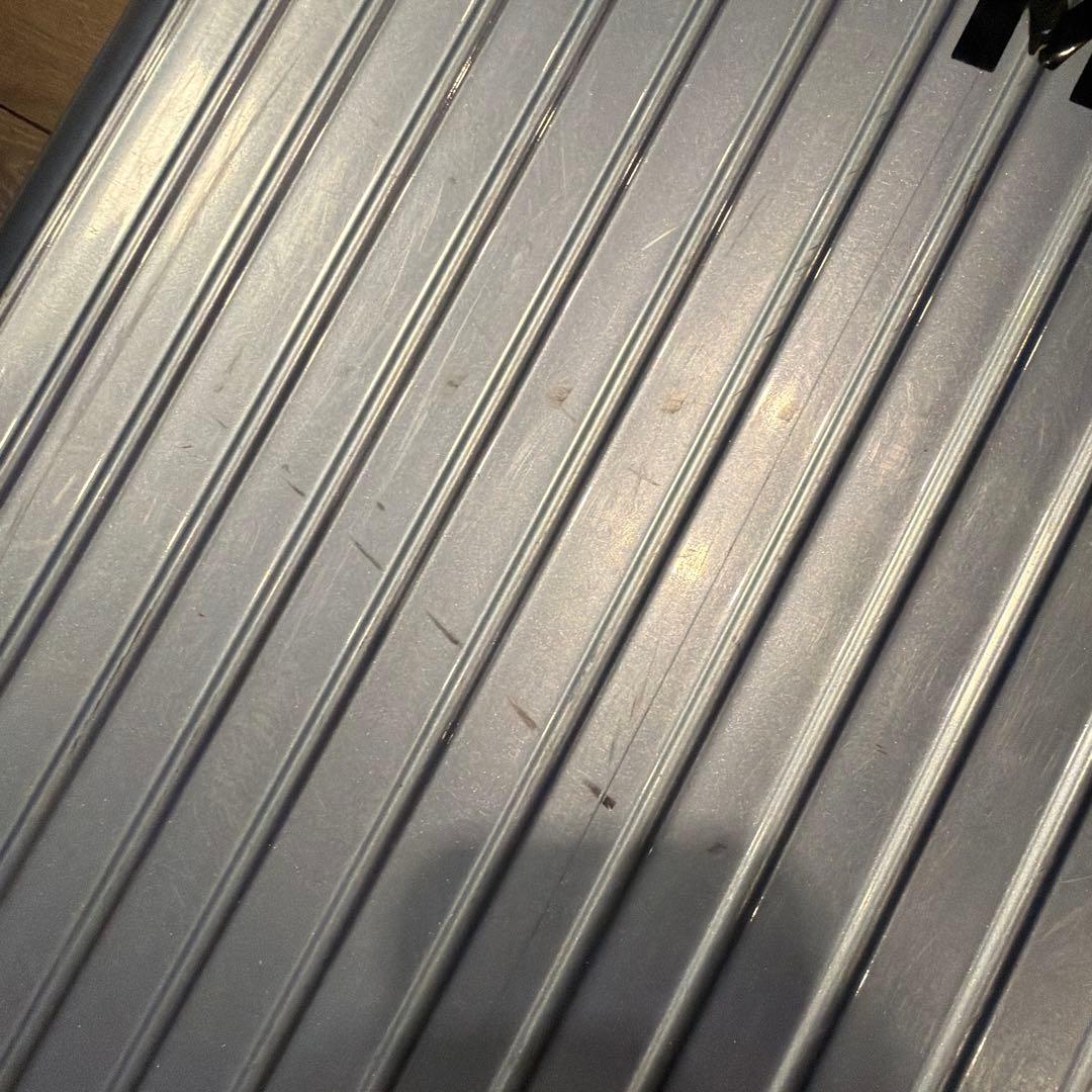 リモワ！RIMOWA！限定色 スーツケース！SALSA AIR