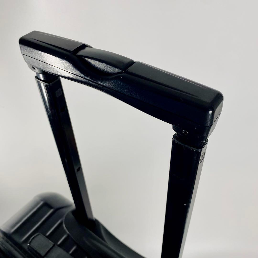 【廃盤】 リモワ サルサ 35L 機内持込可2輪 TSA キャビントローリー黒