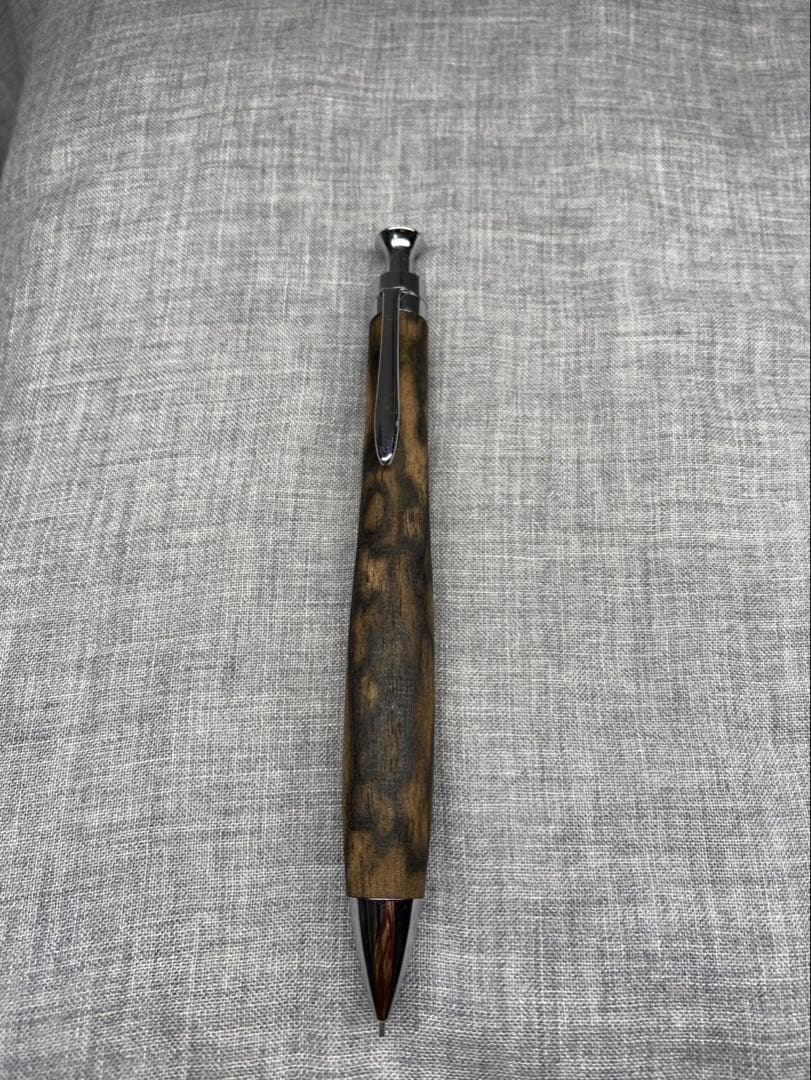 こぶた工房　黒柿　孔雀杢　シャープペン キューブ付。