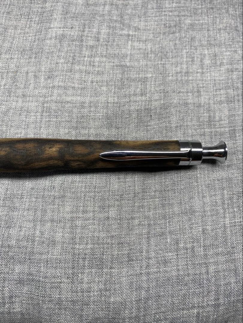 こぶた工房　黒柿　孔雀杢　シャープペン キューブ付。