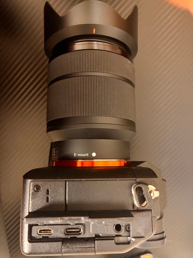 SONY α7IV 本体 + キットレンズ