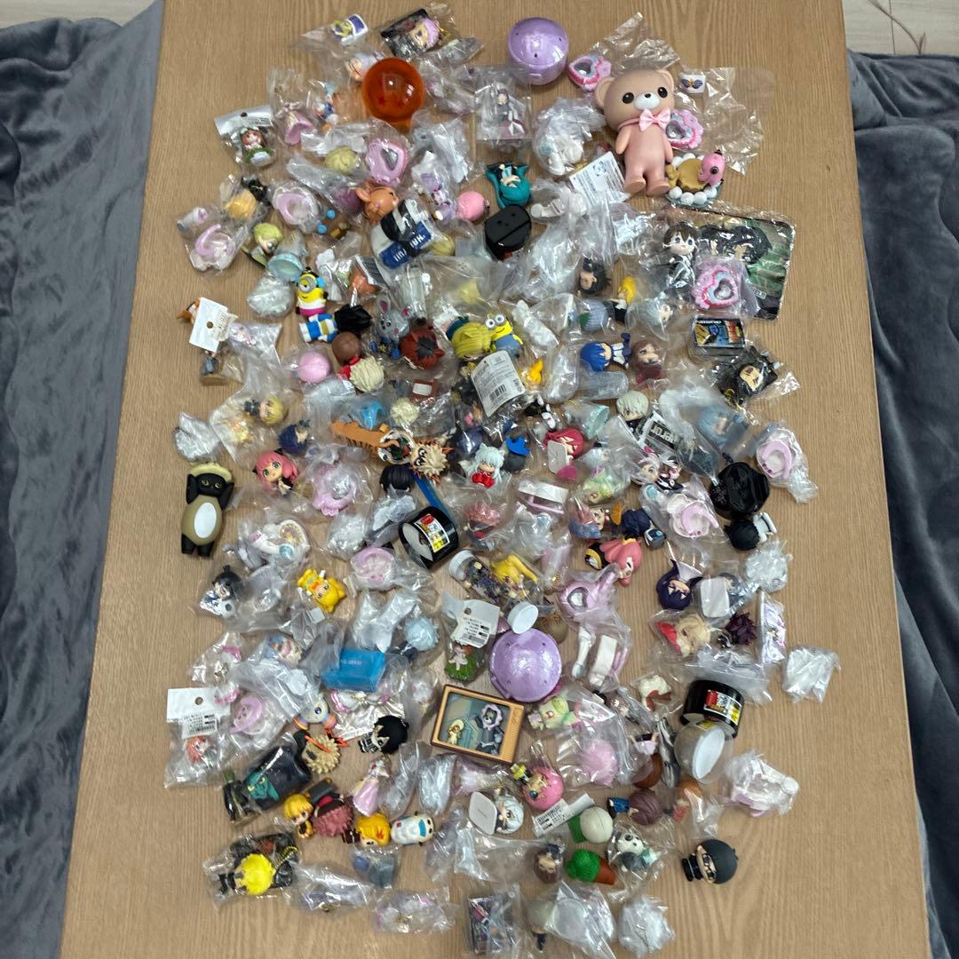 黒*ナ様 アニメ　キャラクター　グッズ　フィギュア　ガチャ　食玩　など　まとめ