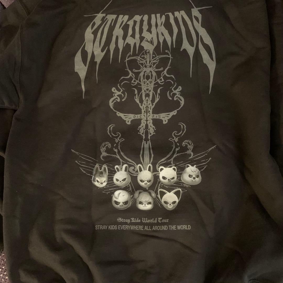 StrayKids フーディ Mサイズ アメリカ 闇zoo 未着用 スキズ