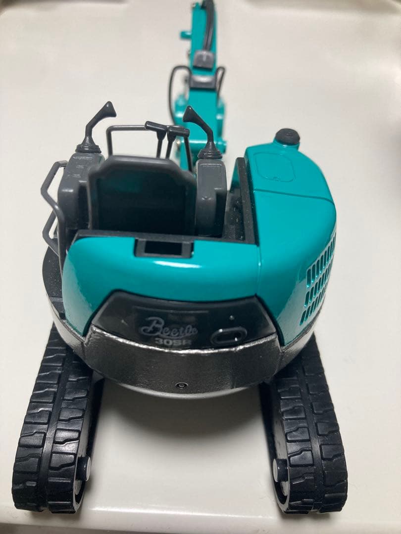 超レア！コベルコ 後方小旋回ショベル ビートル 25分の1スケール模型プラモデル
