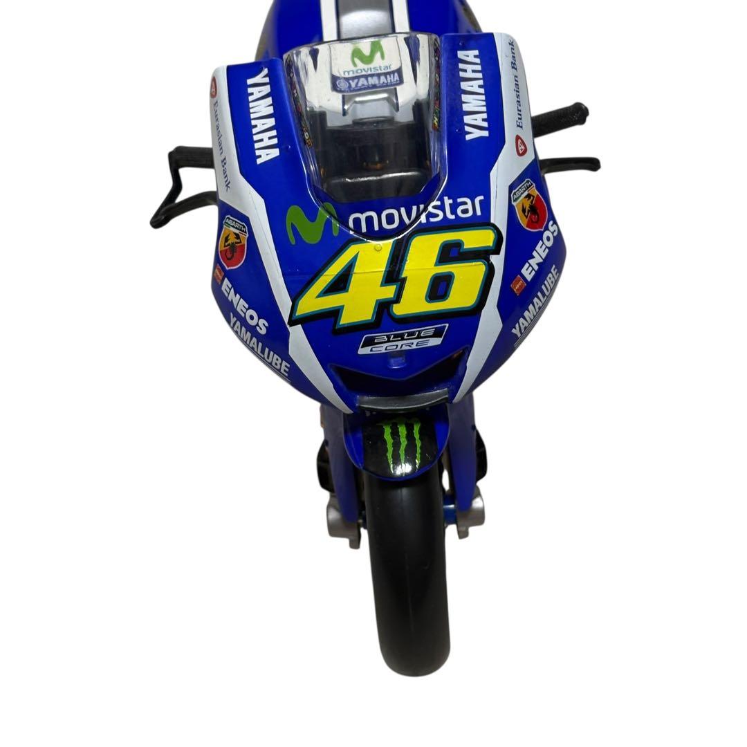 YAMAHA YZR-M1 モビスターヤマハ ロッシ No.46