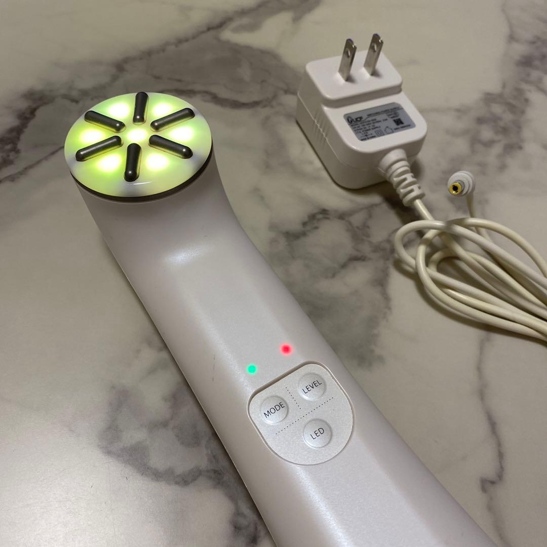 LIFTUNE リフチューン　美顔器