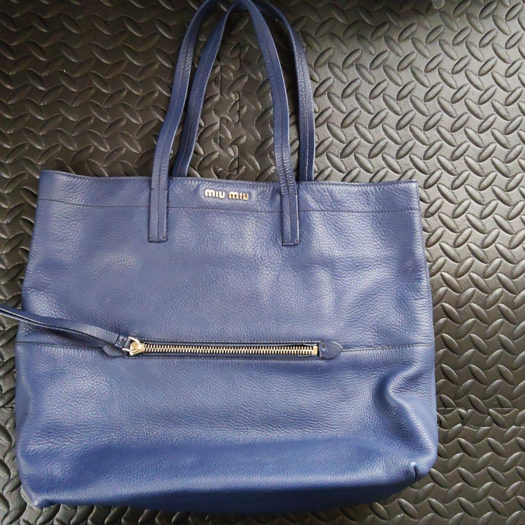 miu miu ネイビー レザー トートバッグ