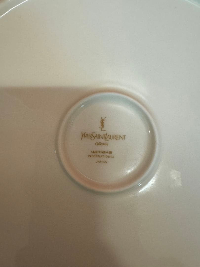 1593 イヴ・サンローラン ケーキ皿　27cm