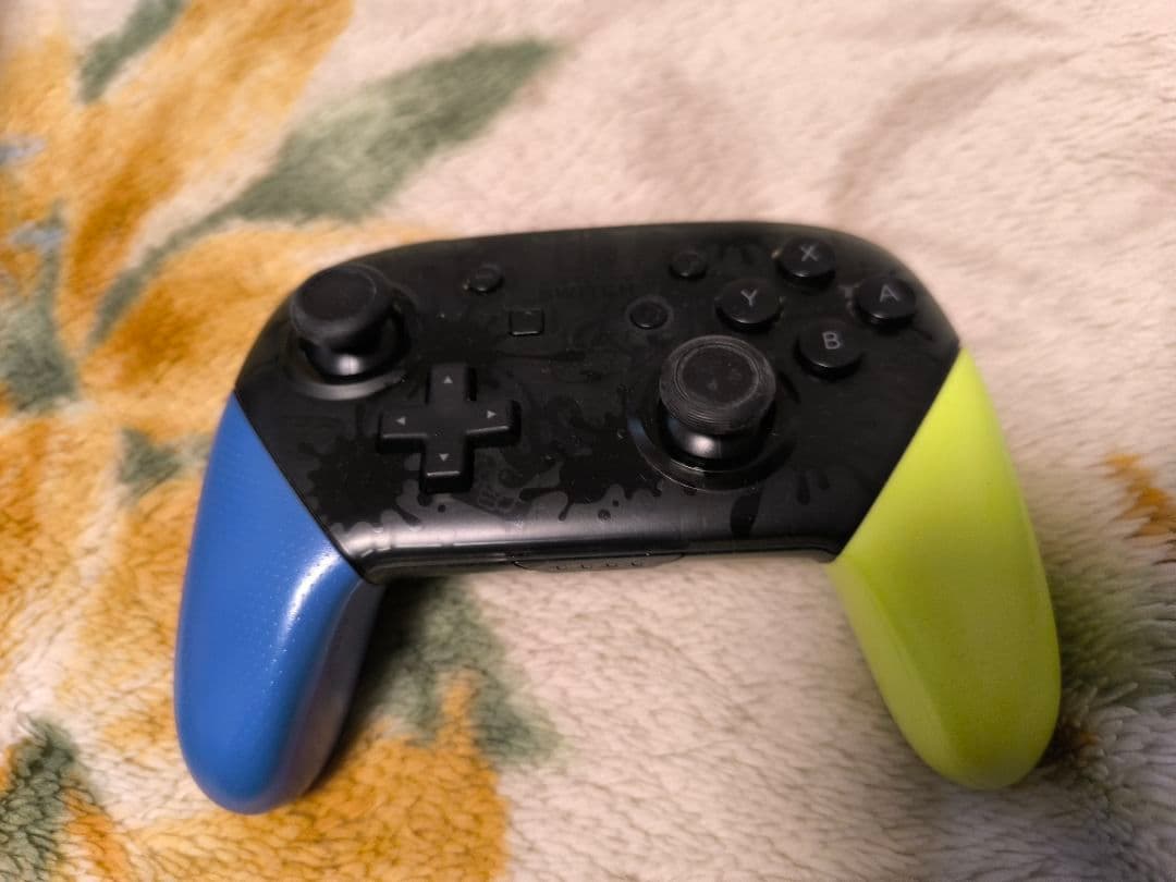 み*ま様 【プロコン付】Nintendo Switch 本体 ネオンブルー/ネオ