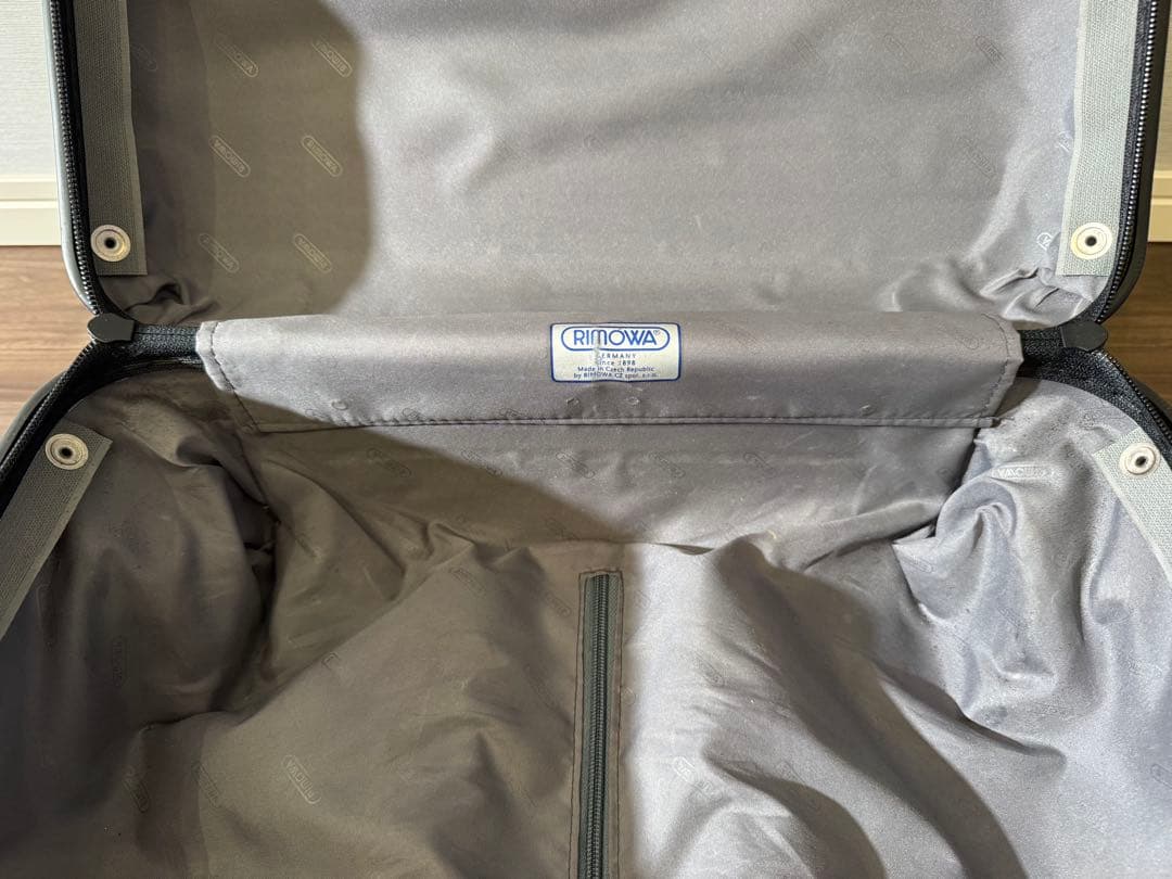 RIMOWA（リモワ） サルサ 23L 2輪 機内持ち込み可