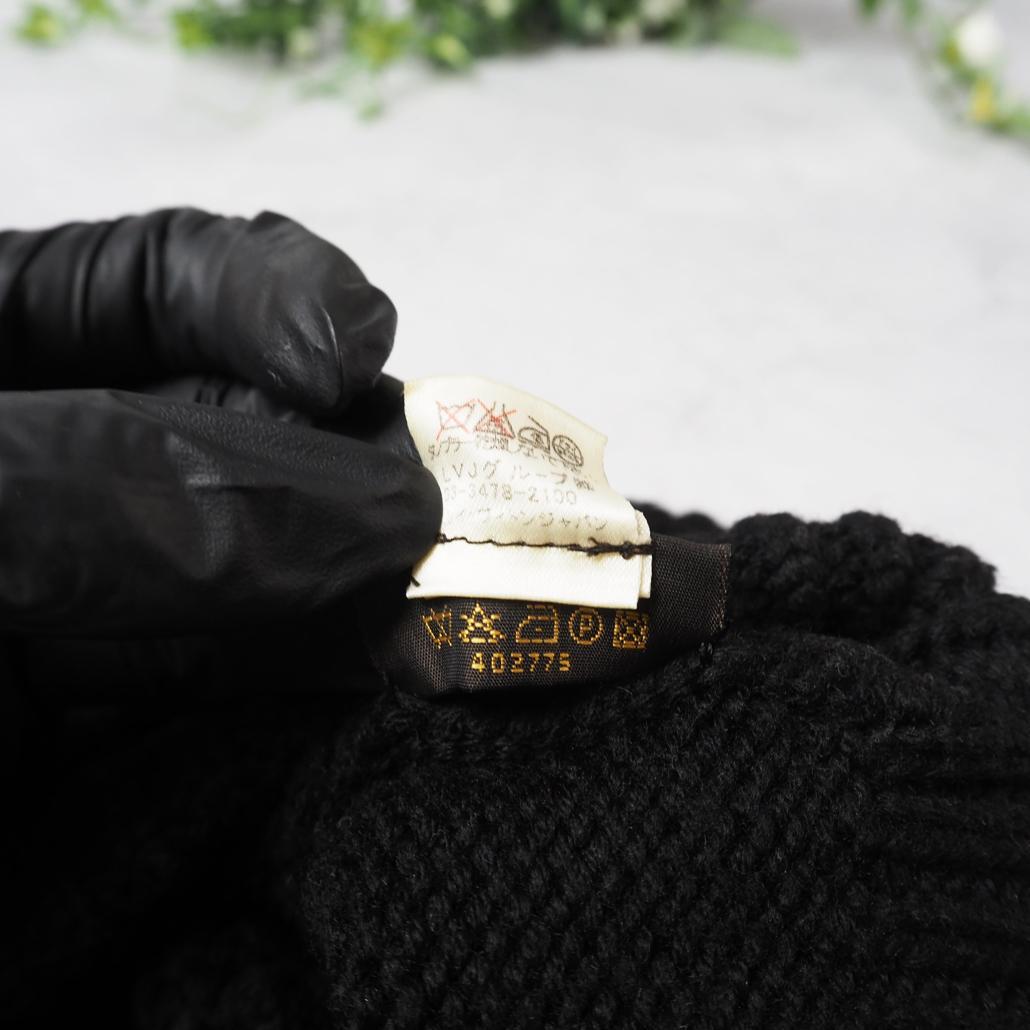 LOUIS VUITTON　ダミエ柄ニット帽 レザーパッチ 黒 イタリア製