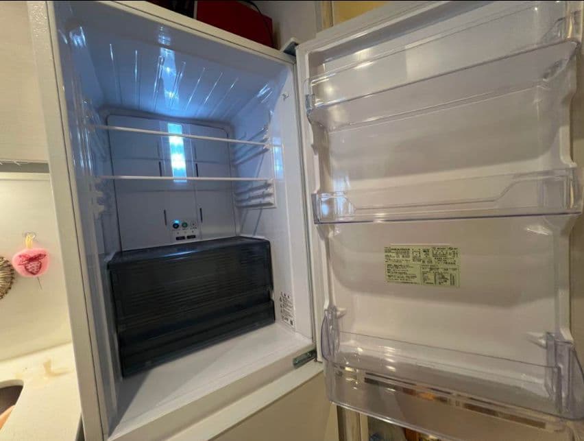 コンパクト 2ドア 冷凍庫　SJ-AK31G-W