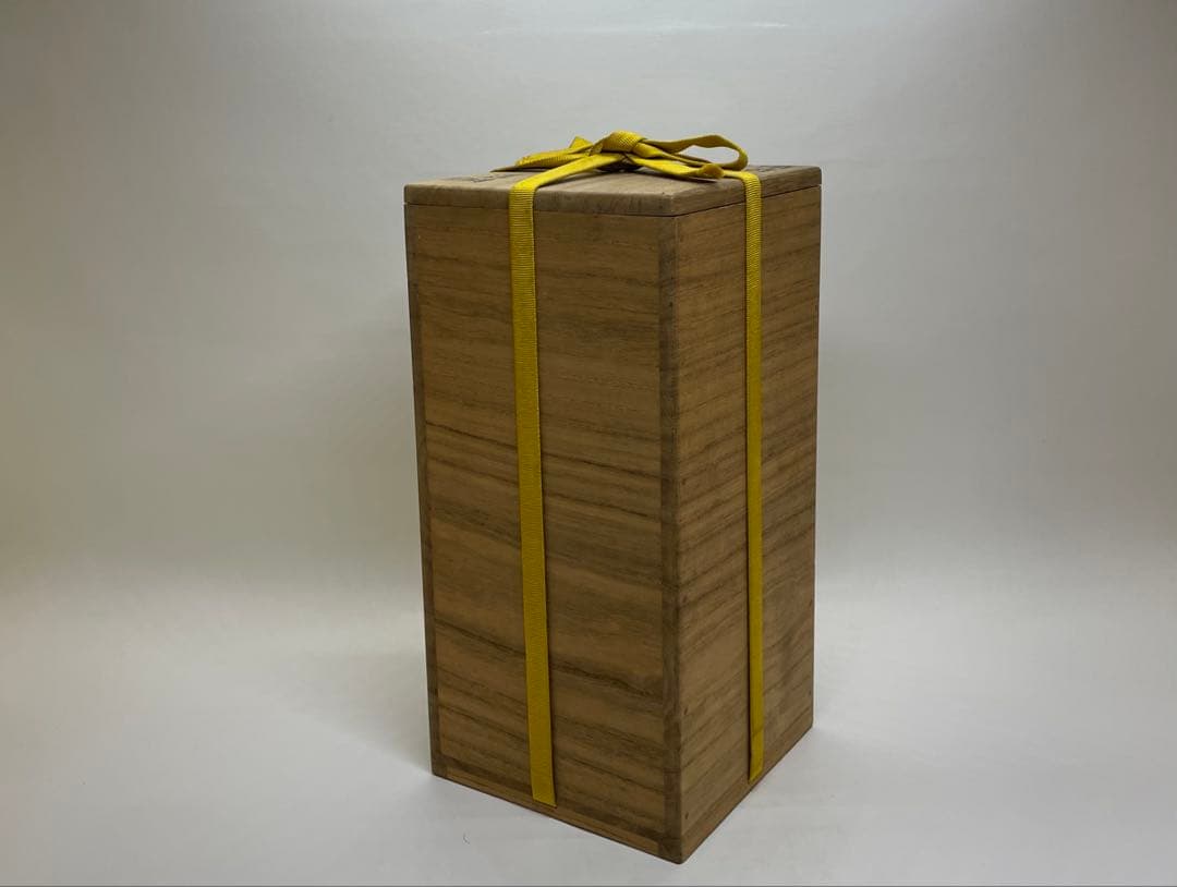 県指定重要無形文化財　金重道明　備前焼　耳付花入　共箱 　　　y16