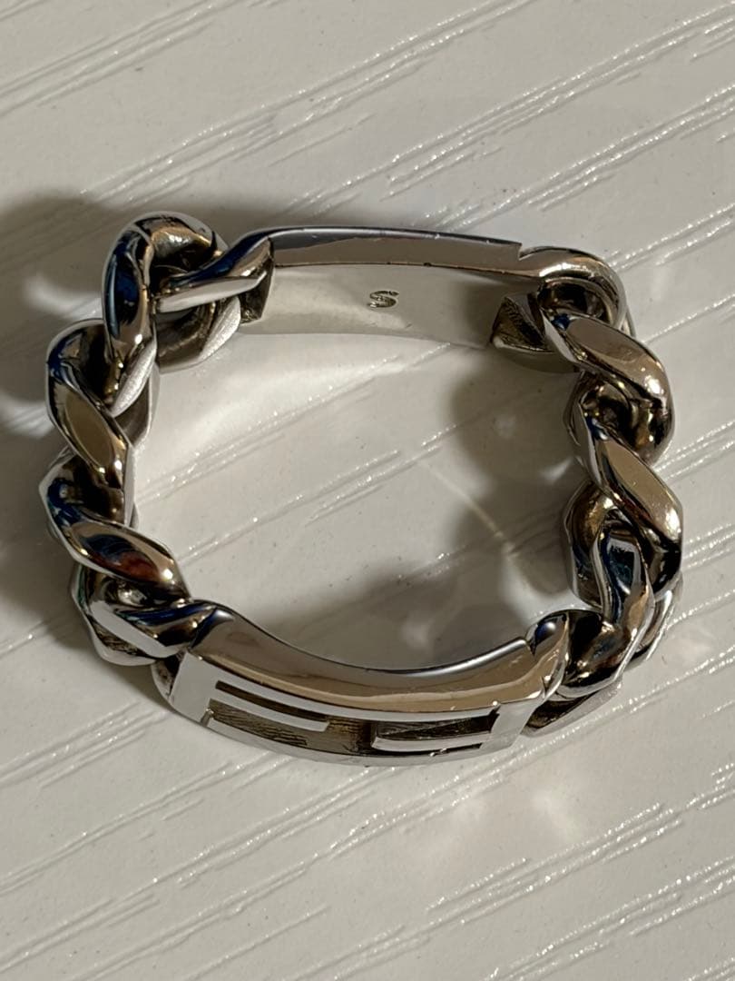 FENDI フェンディ チェーンリング バゲット FFシルバー ロゴSsize