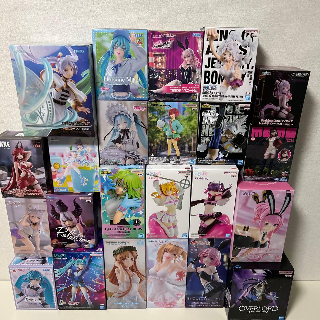 新品未開封 美少女フィギュア 23個‼️