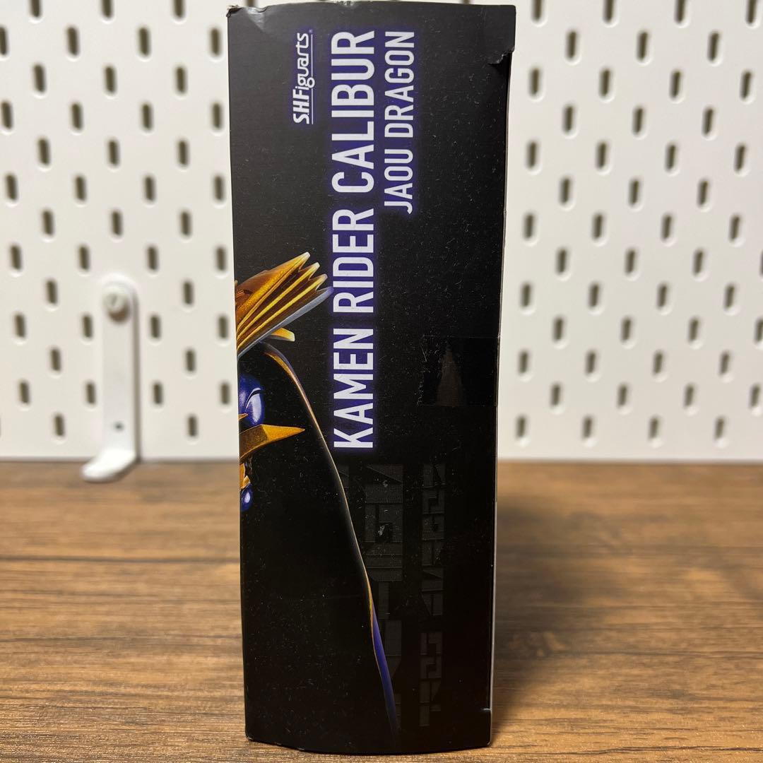 未開封 S.Hフィギュアーツ 仮面ライダーカリバー　ジャオウドラゴン