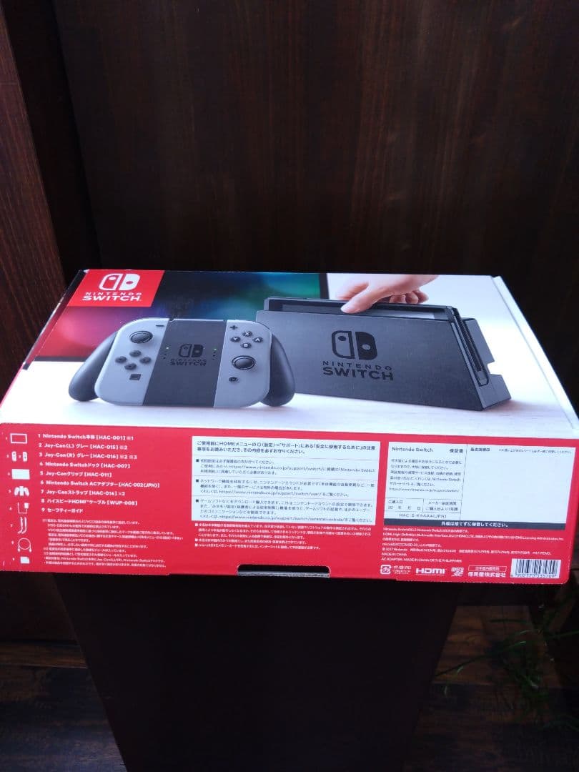 新品未使用　Nintendo Switch 　HAC-S-KAAAA グレー