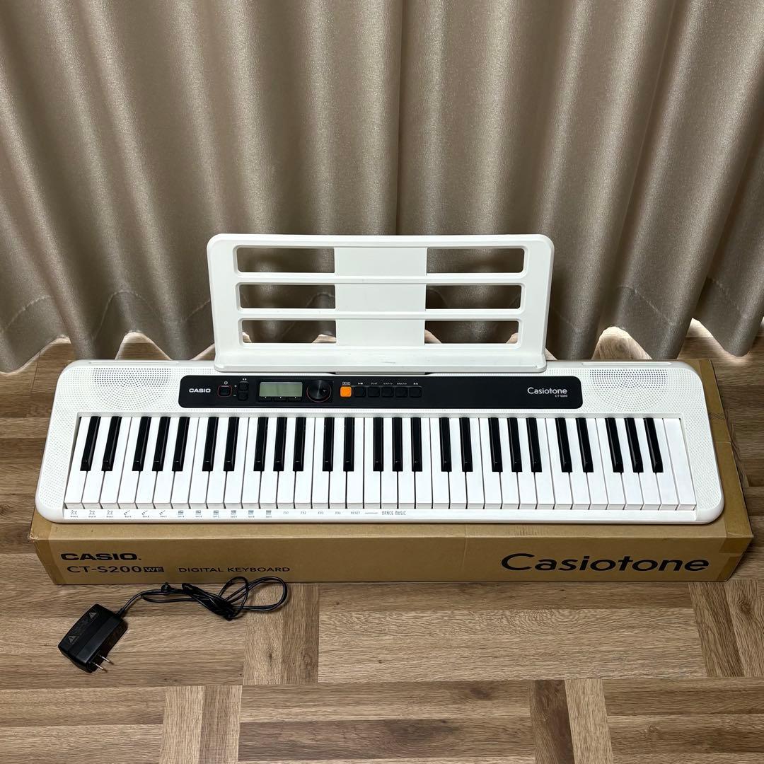 CASIO CT-S200WE 電子キーボード 中古 カシオ ピアノ