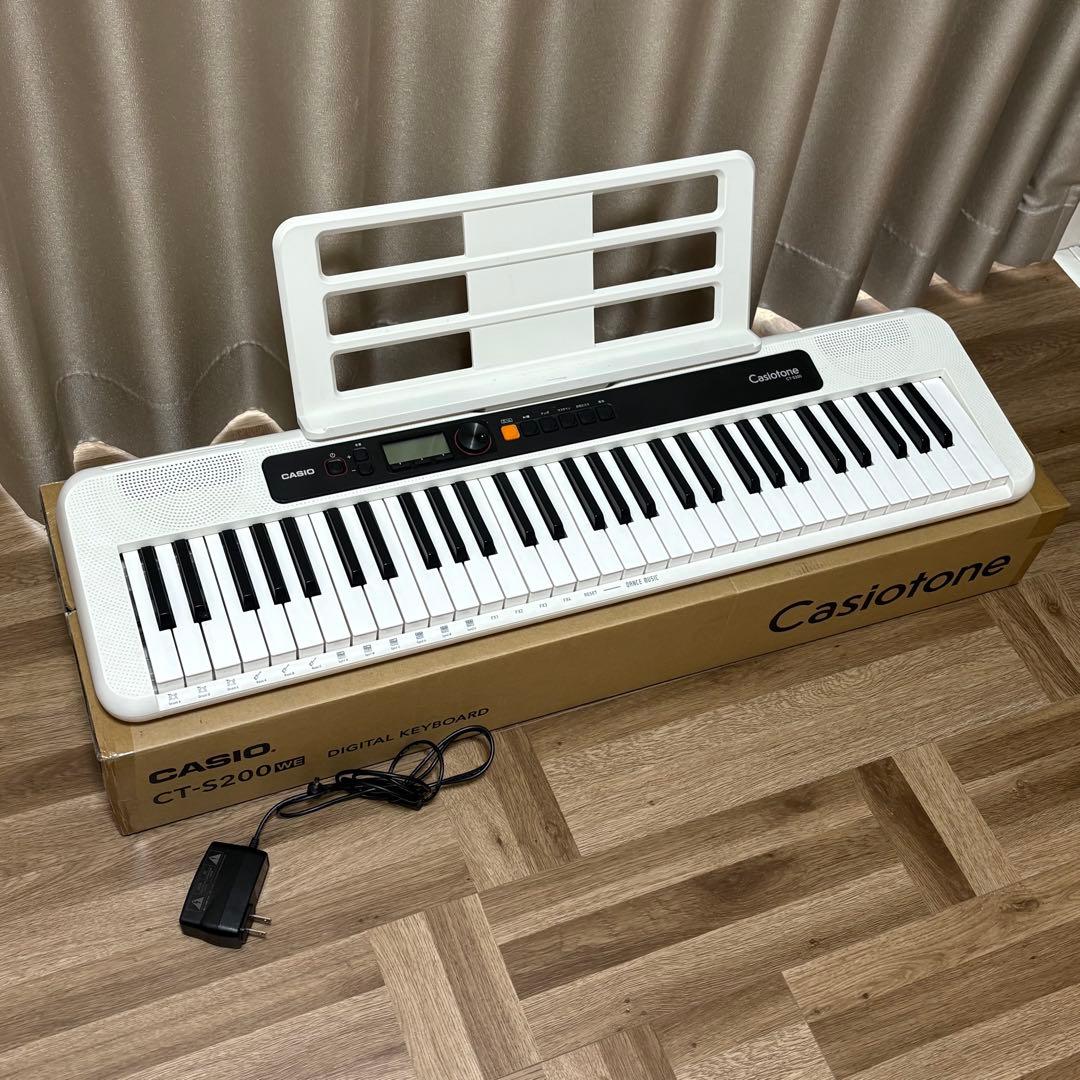 CASIO CT-S200WE 電子キーボード 中古 カシオ ピアノ